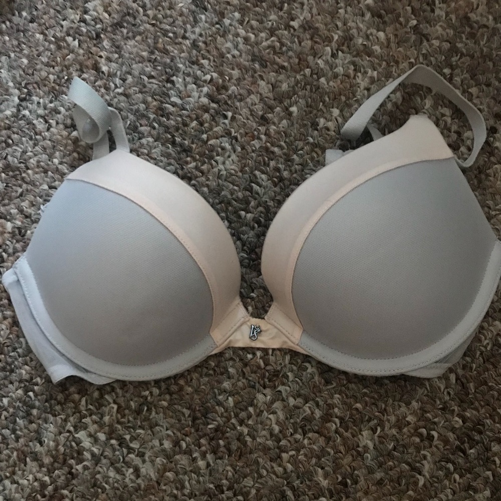 Victoria’s Secret Bra
